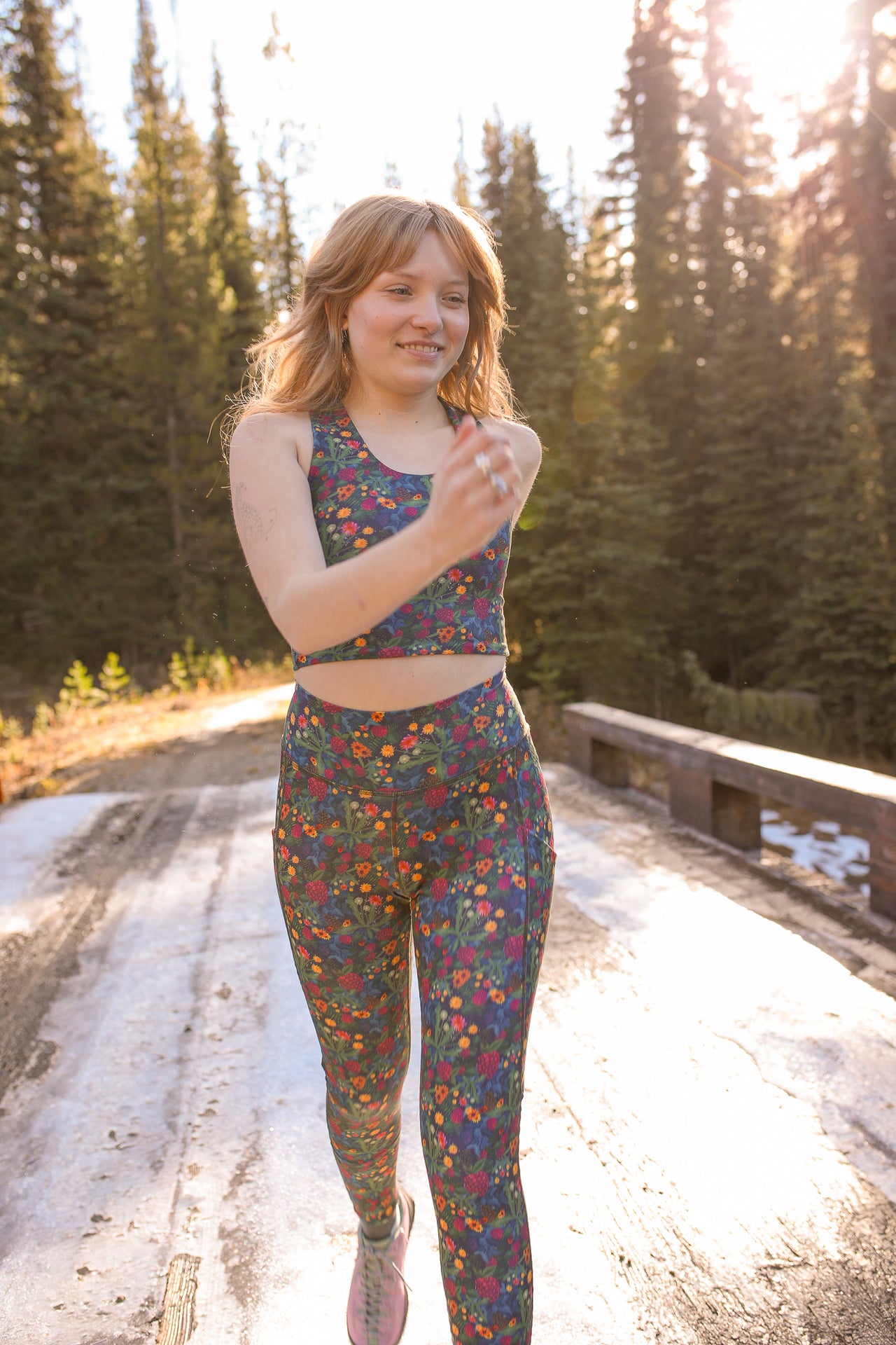 Go There Fleece Legging | Berry Bush